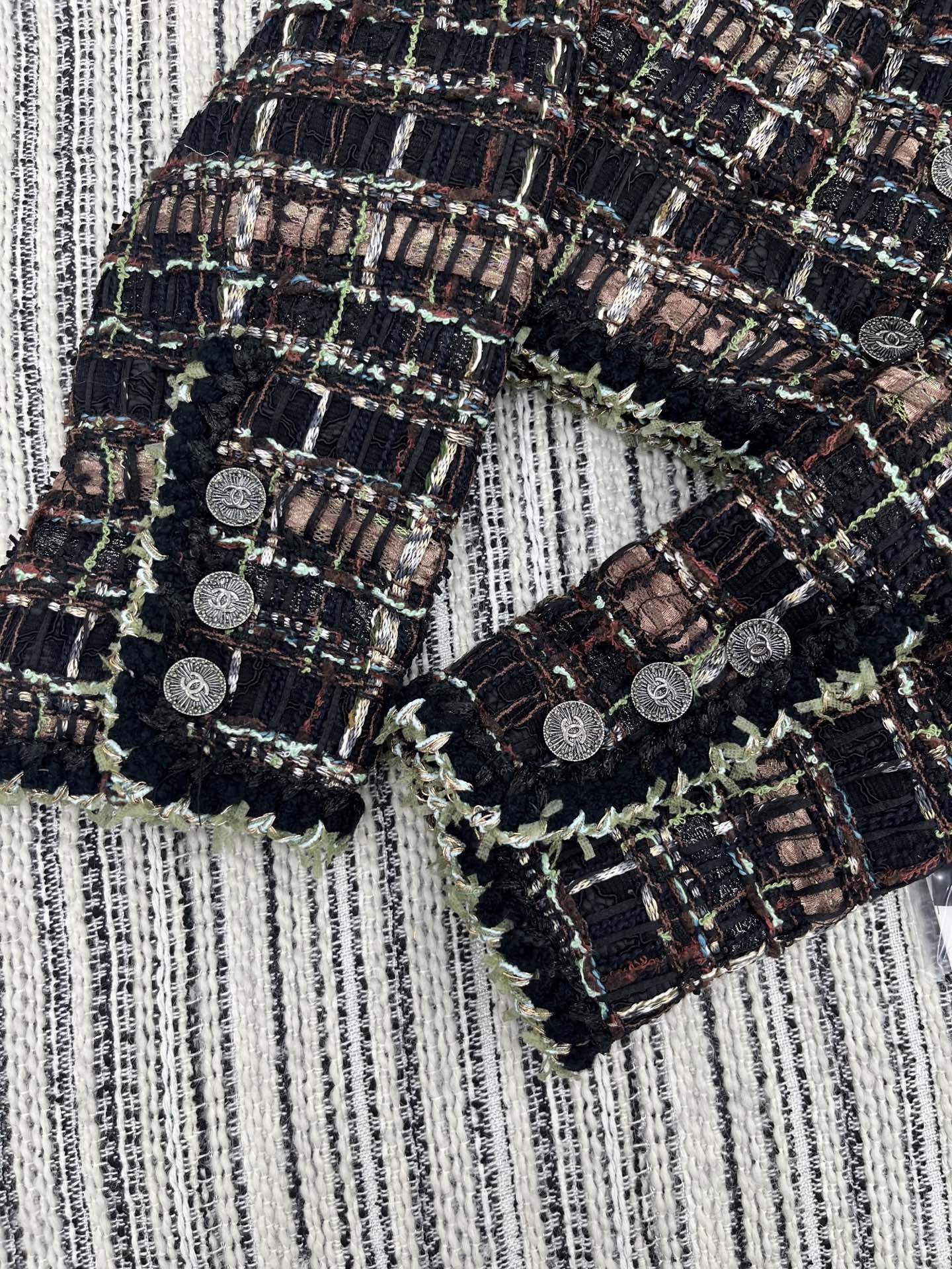 25fw New Handicraft Tweed Jacket