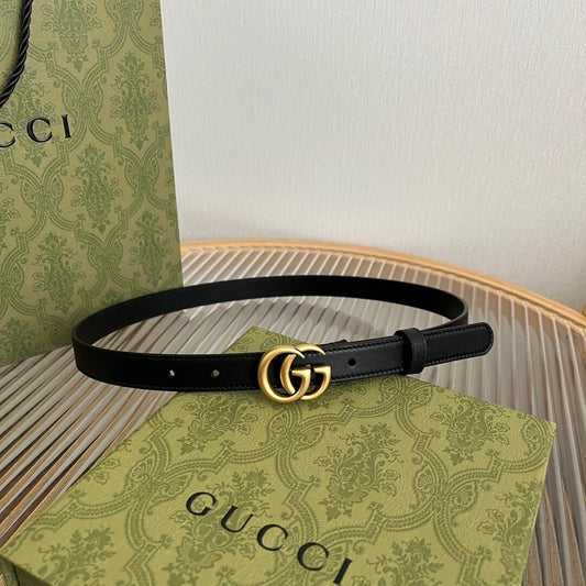 Classic Buckle Slim Belt