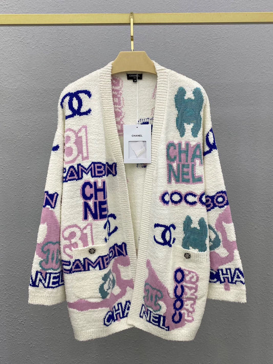25 new contrast jacquard V-neck knitted jacket